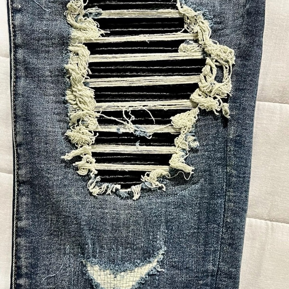AMIRI Blue Skinny Distressed Jeans - Picture 4 of 10